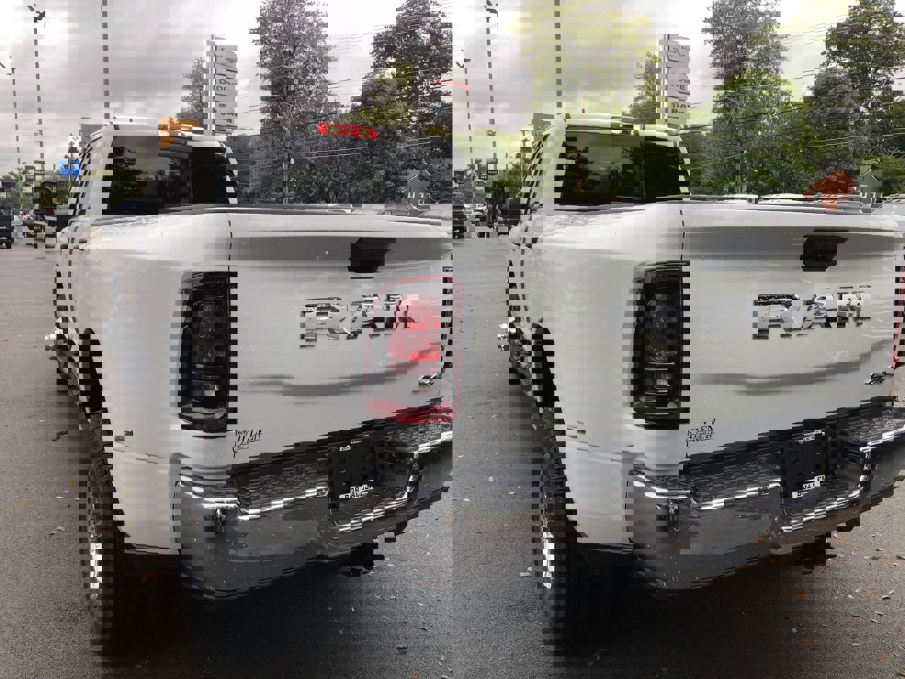 2026 Ram 3500 Tradesman photo 4