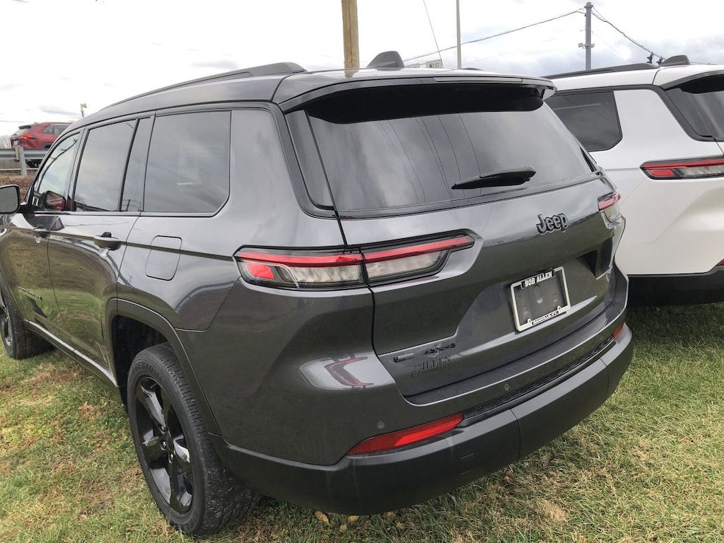 Used 2023 Jeep Grand Cherokee L SUV