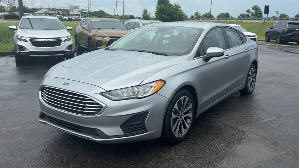 Used 2020 Ford Fusion SE Sedan