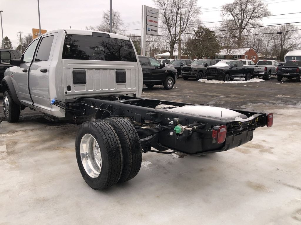 New 2026 Ram 4500 Chassis Cab TRADESMAN CREW 4X4 60' CA Pickup