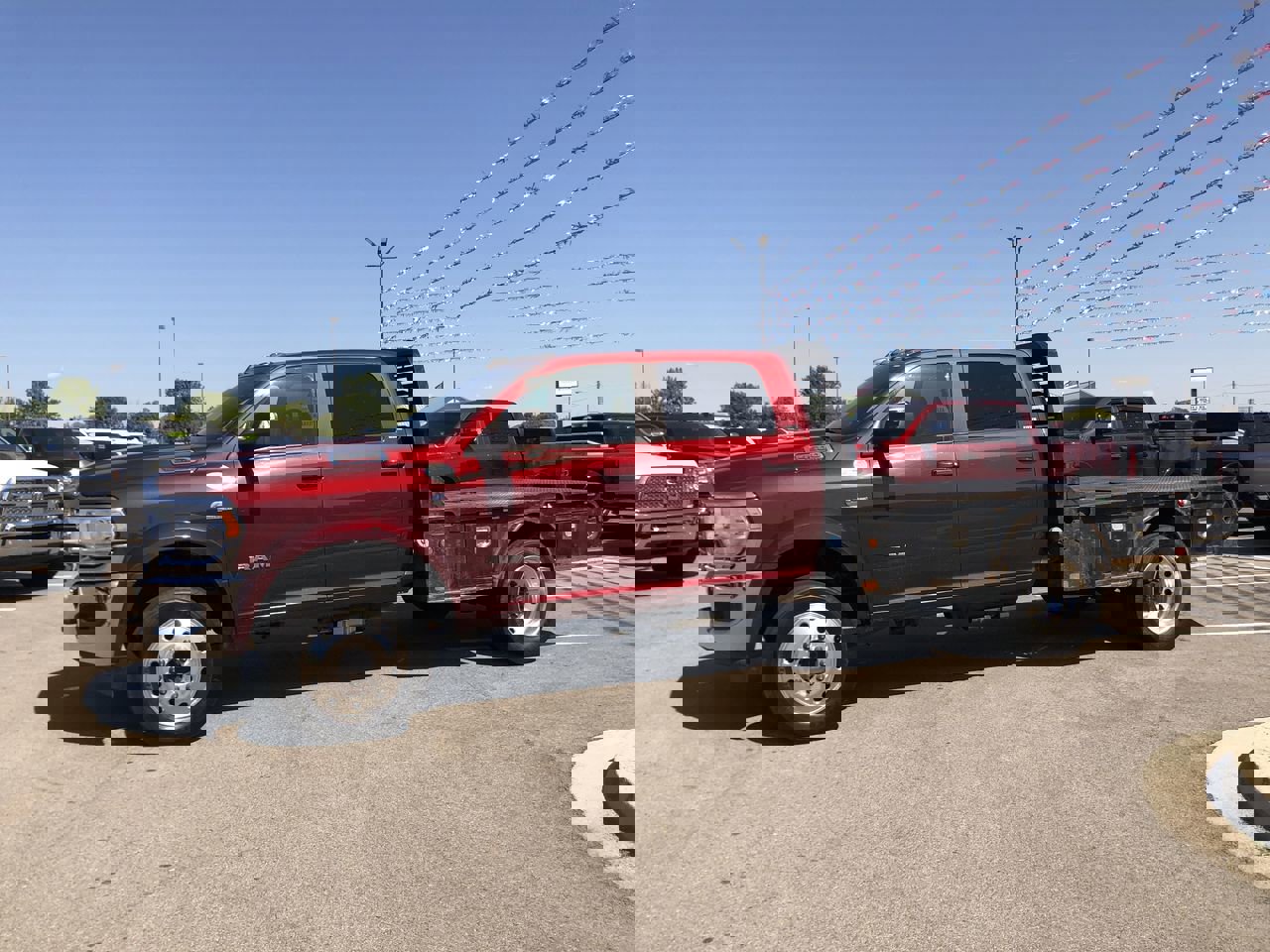 2021 Ram 4500 SLT photo 3