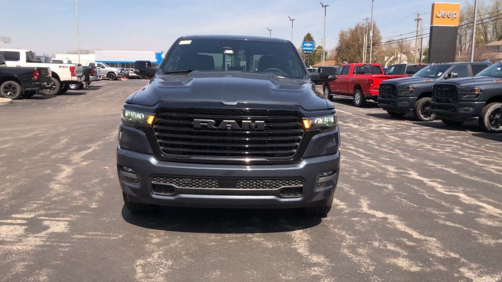New 2026 Ram 1500 LARAMIE CREW CAB 4X4 5'7 BOX Pickup
