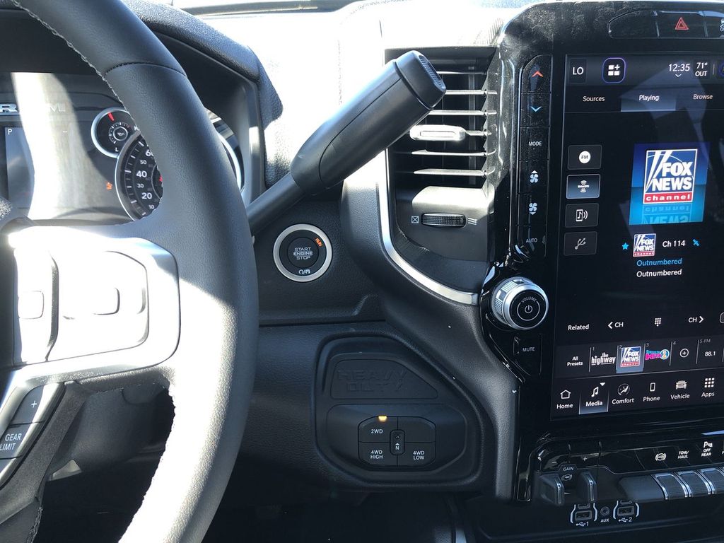 2026 RAM 2500 Big Horn - Photo 18