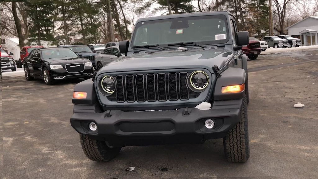 New 2026 Jeep Wrangler 4-DOOR SPORT S Sport Utility