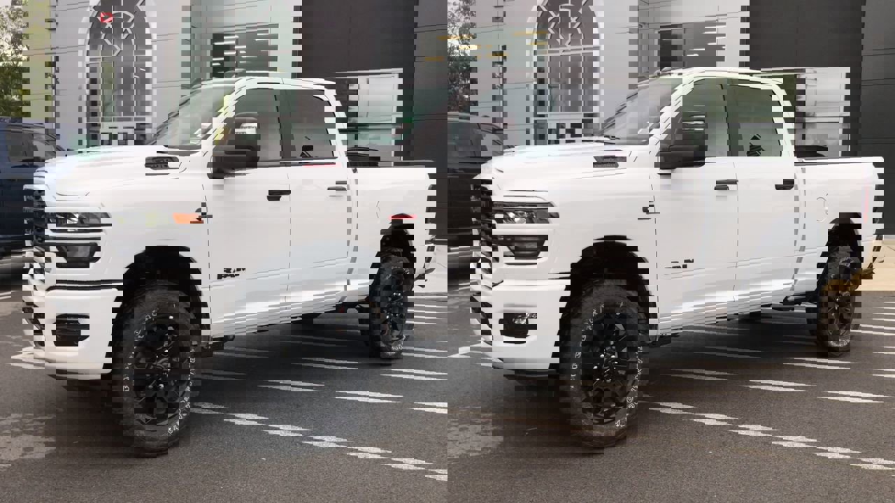 2026 Ram 2500 Big Horn photo 4
