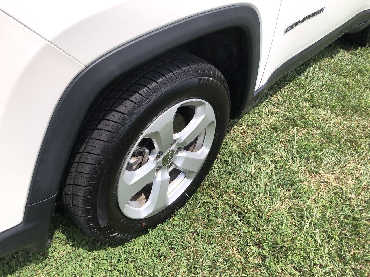 Used 2018 Jeep Compass Latitude with VIN 3C4NJCBB2JT293455 for sale in Danville, KY