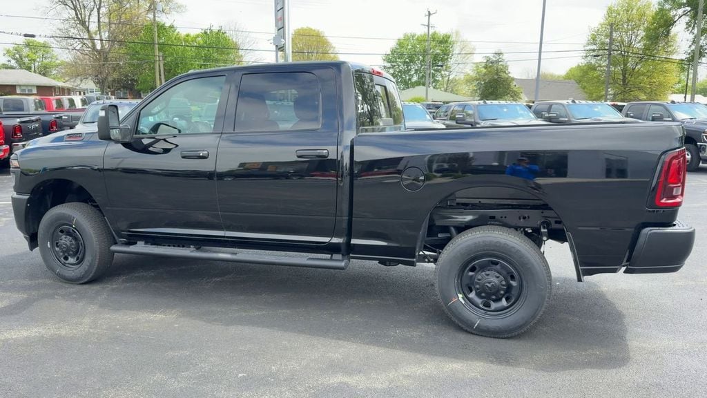 New 2026 Ram 2500 TRADESMAN CREW CAB 4X4 6'4 BOX Pickup