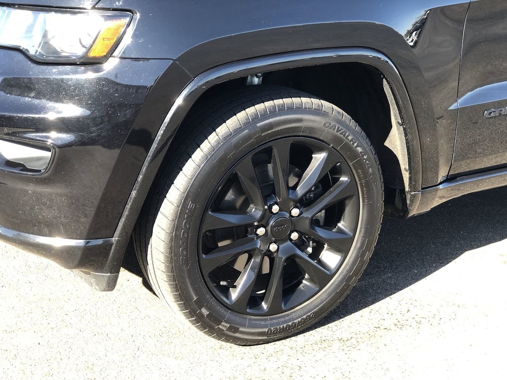 Used 2021 Jeep Grand Cherokee Lare SUV