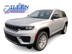2025 Jeep Grand Cherokee LAREDO X 4X4 Sport Utility