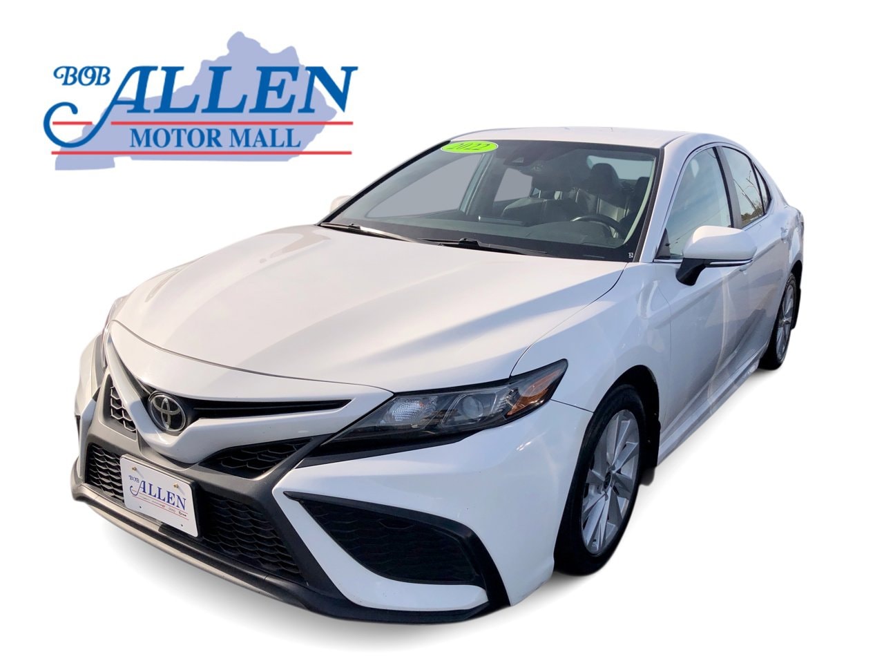 2022 Toyota Camry SE's photo