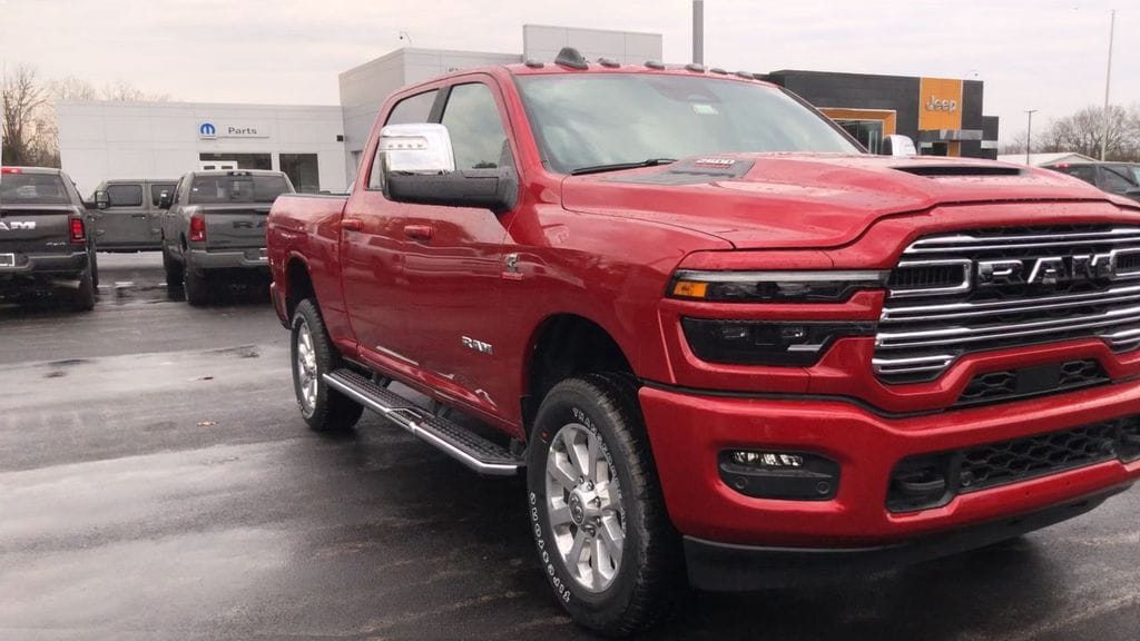 New 2026 Ram 2500 LARAMIE CREW CAB 4X4 6'4 BOX Pickup