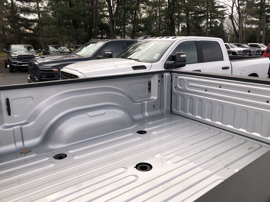 2026 RAM 2500 Tradesman - Photo 9