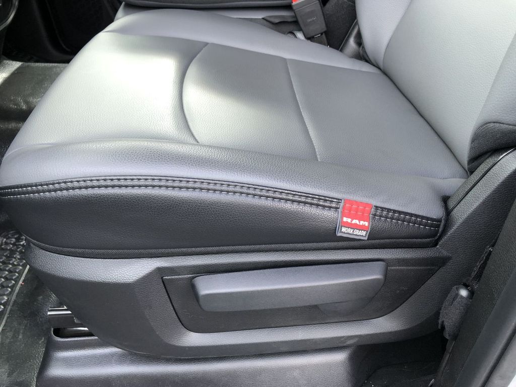 2026 RAM 2500 Tradesman - Photo 14