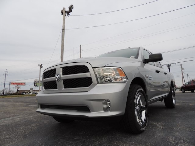 New 2019 Ram 1500 For Sale At Bob Allen Vin 1c6srfbt2kn719028