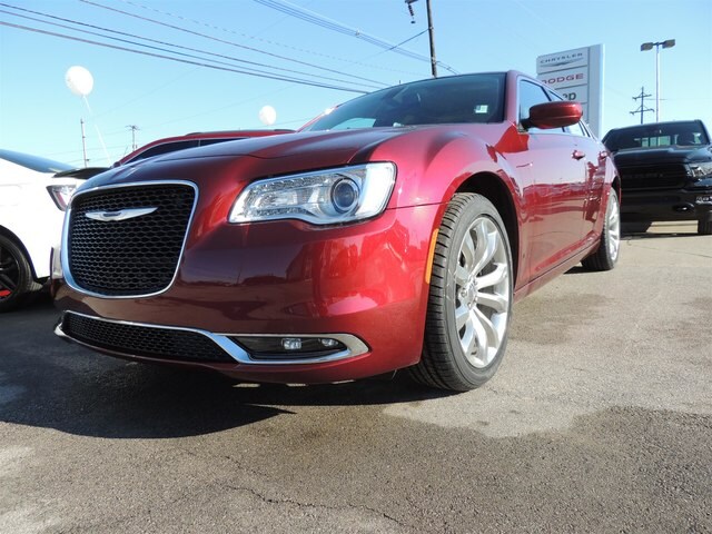 2018 2019 Chrysler Dodge Jeep Fiat And Ram In Frankfort Bob Allen