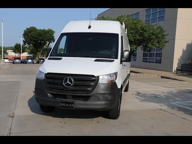 Used 2022 Mercedes-Benz Sprinter Cargo Van Base with VIN W1Y4DDHY3NT083481 for sale in Kansas City