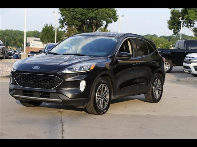 Used 2020 Ford Escape SEL with VIN 1FMCU9H66LUA13312 for sale in Kansas City