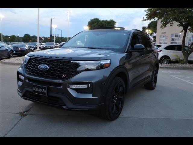 Used 2020 Ford Explorer ST with VIN 1FM5K8GC8LGA27419 for sale in Kansas City