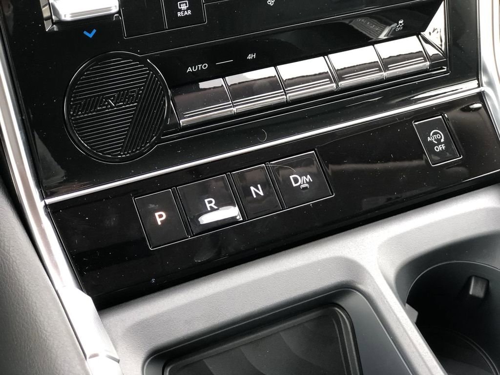 2026 Nissan Armada SV - Photo 27