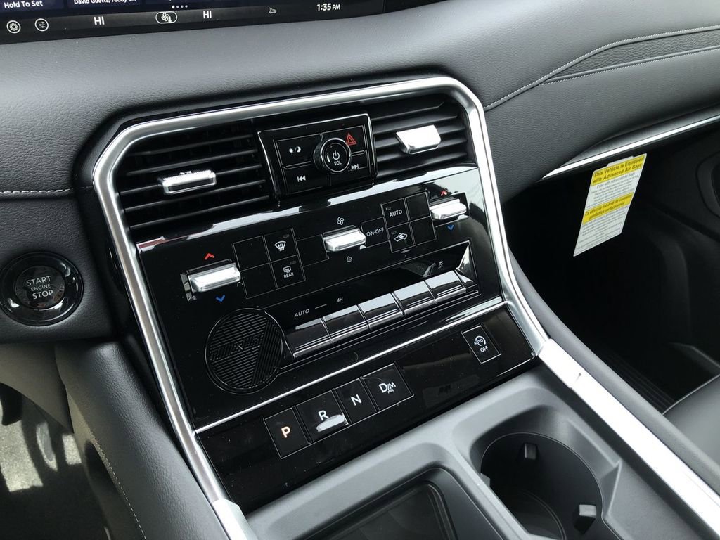 2026 Nissan Armada SV - Photo 30