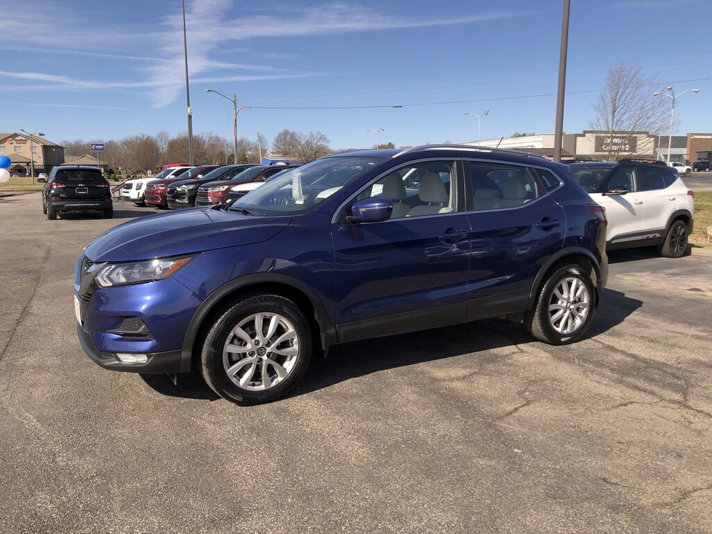 Used 2022 Nissan Rogue Sport SV SUV