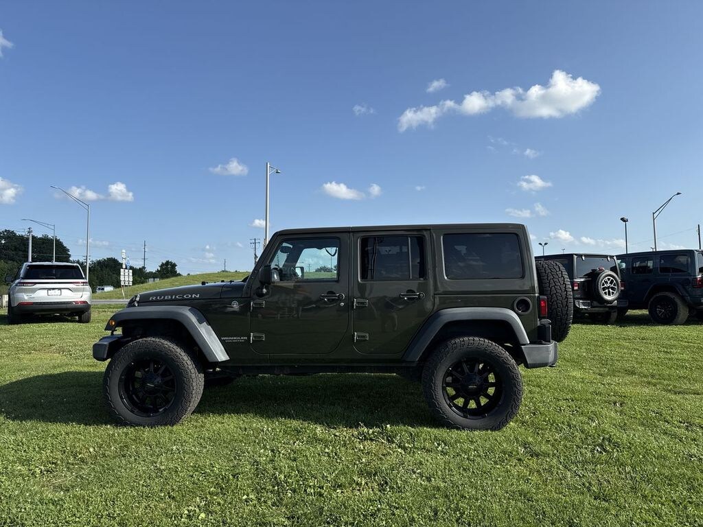 Used 2015 Jeep Wrangler Unlimited Rubicon 4x4 SUV