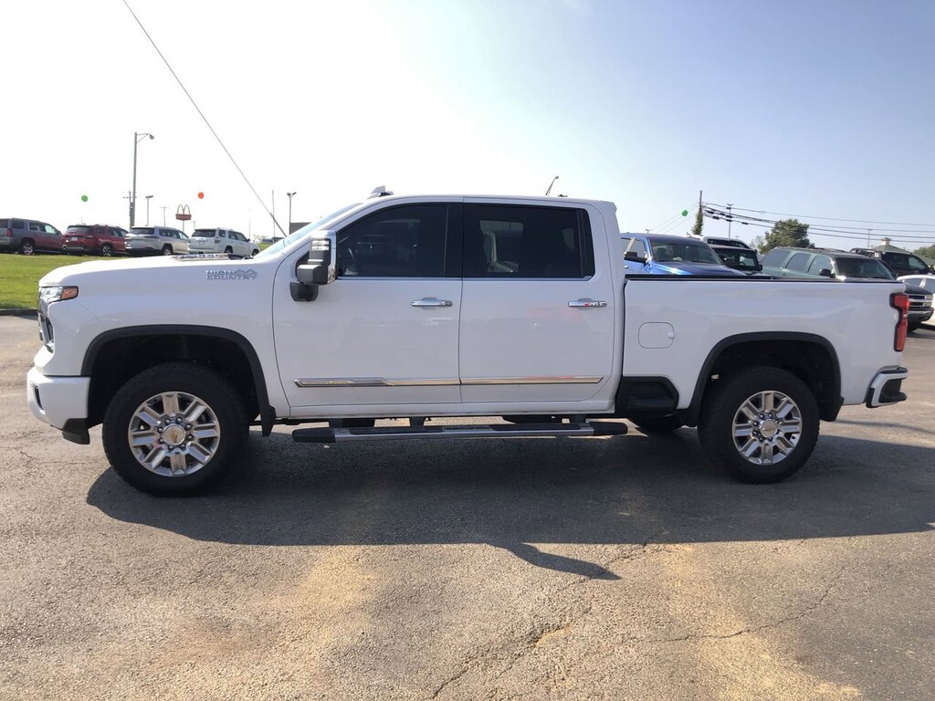 Used 2025 Chevrolet Silverado 2500 HD High Country Truck Crew Cab