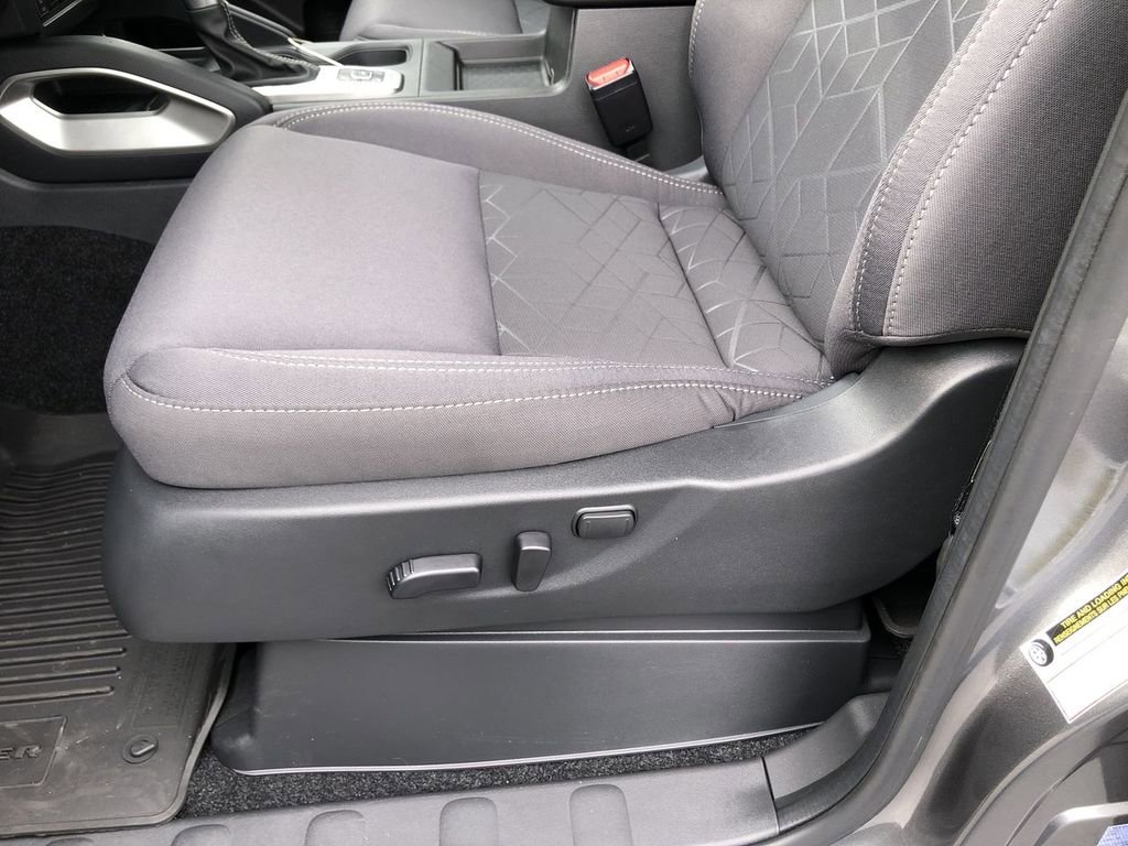 2026 Nissan Frontier SV - Photo 22