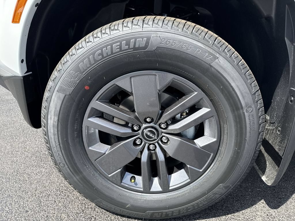 2026 Nissan Frontier SV - Photo 10
