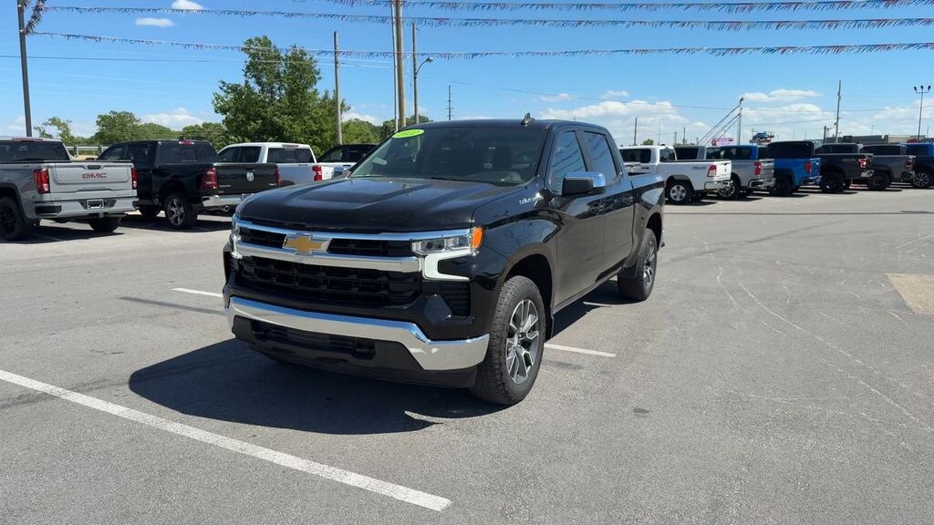 Used 2022 Chevrolet Silverado 1500 LT Truck Crew Cab