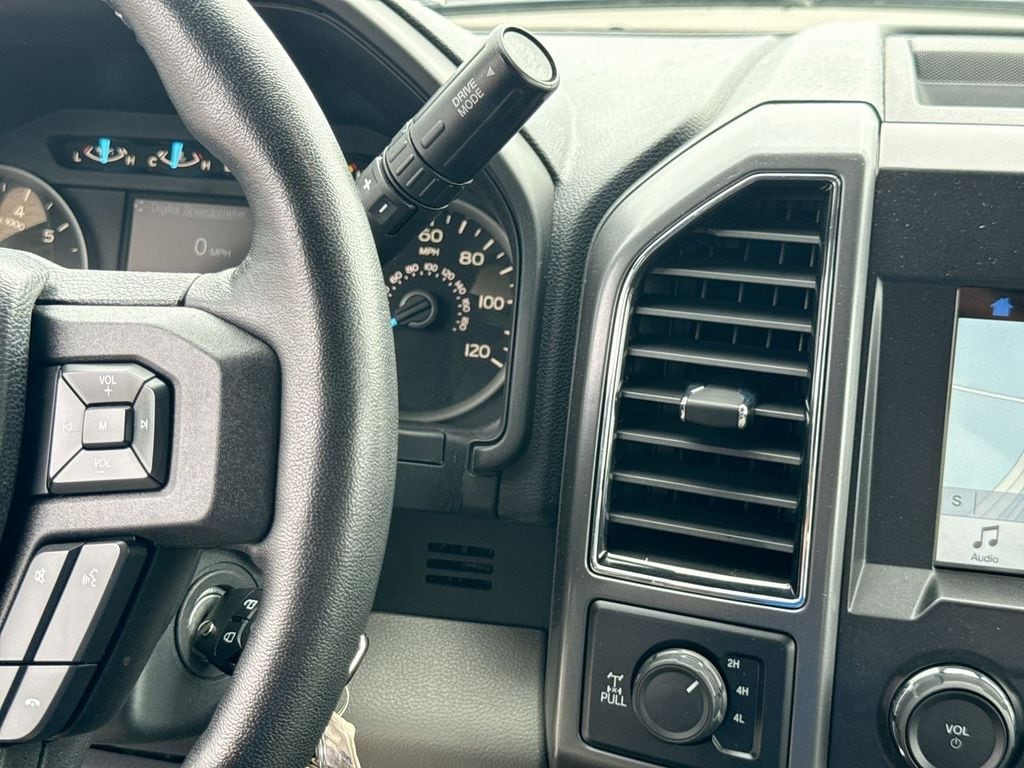 2018 Ford F-150 XLT - Photo 17