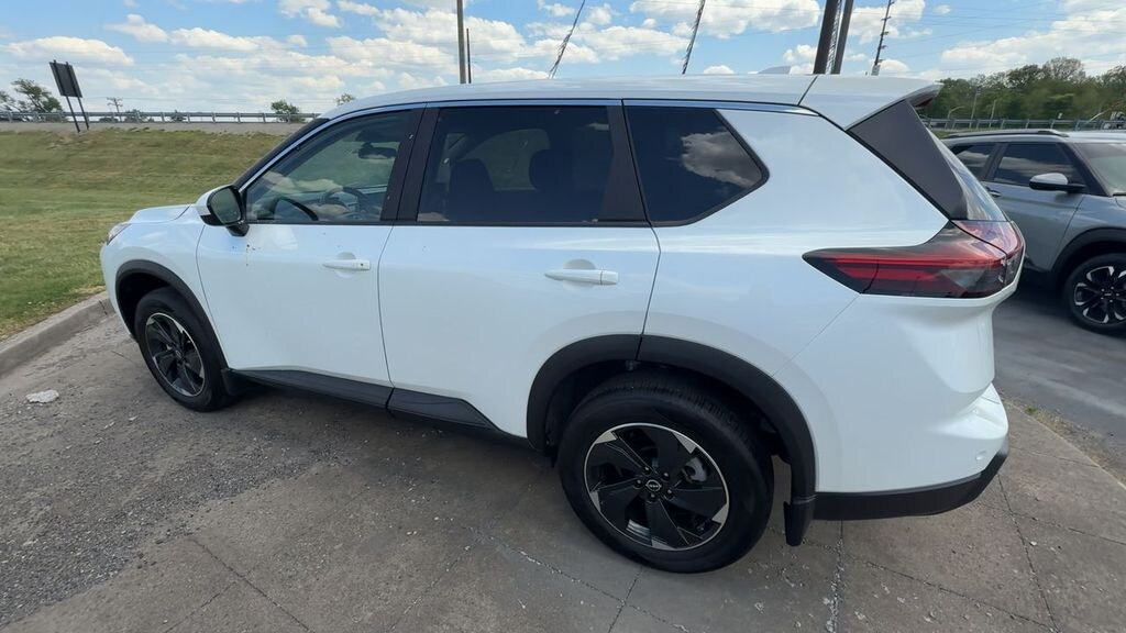 Used 2026 Nissan Rogue SV SUV