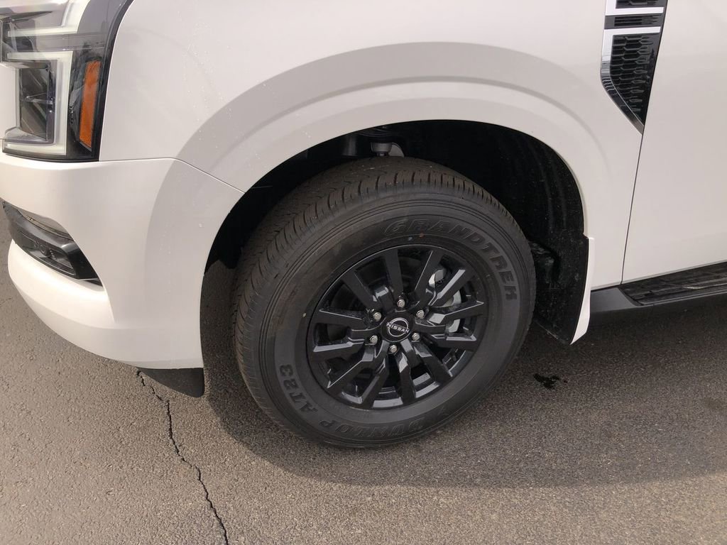 2026 Nissan Armada SV - Photo 10