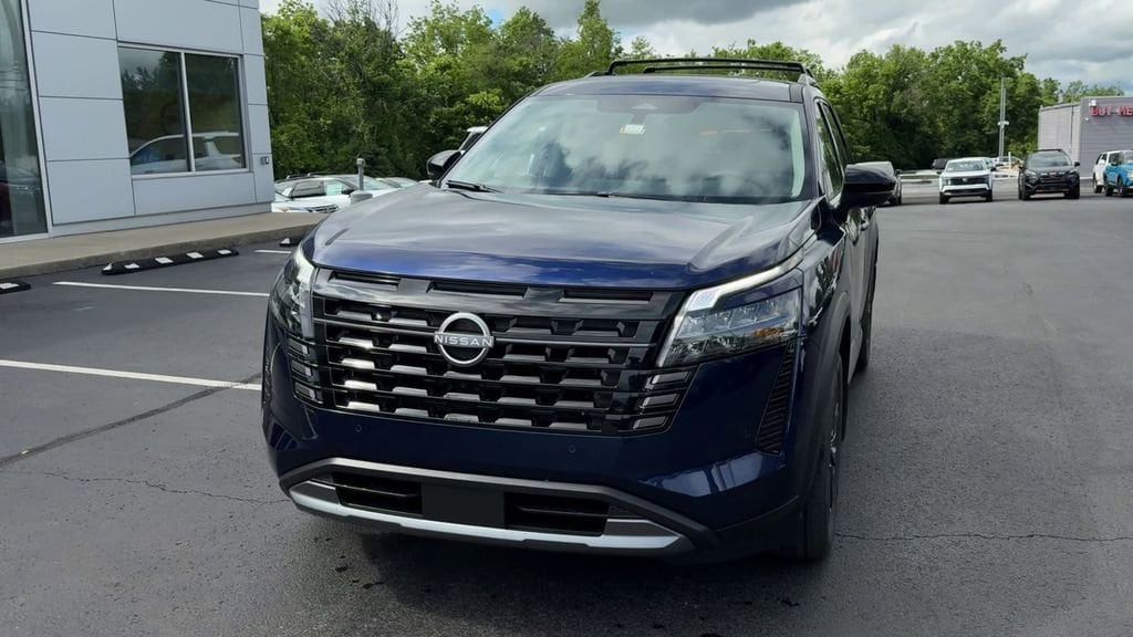New 2026 Nissan Pathfinder SL SUV
