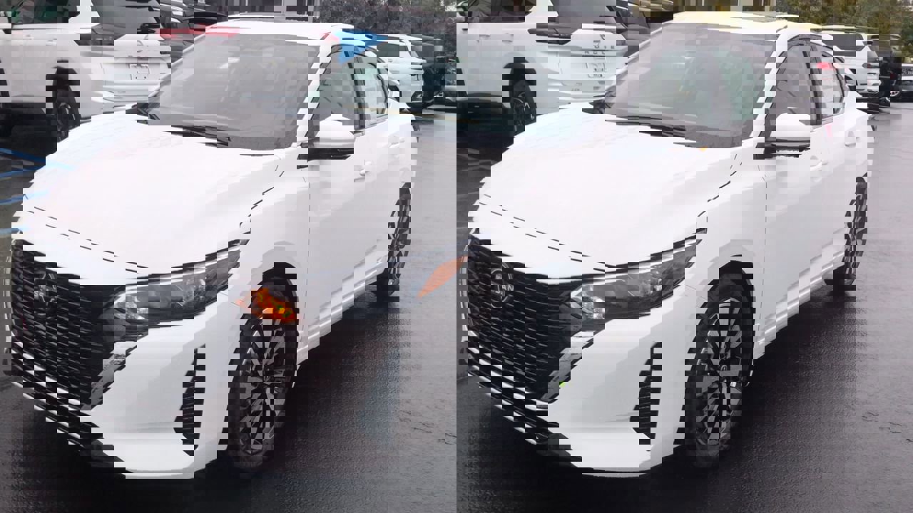 2025 Nissan Sentra SV photo 4