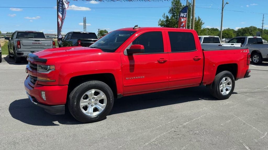 Used 2018 Chevrolet Silverado 1500 LT Truck Crew Cab
