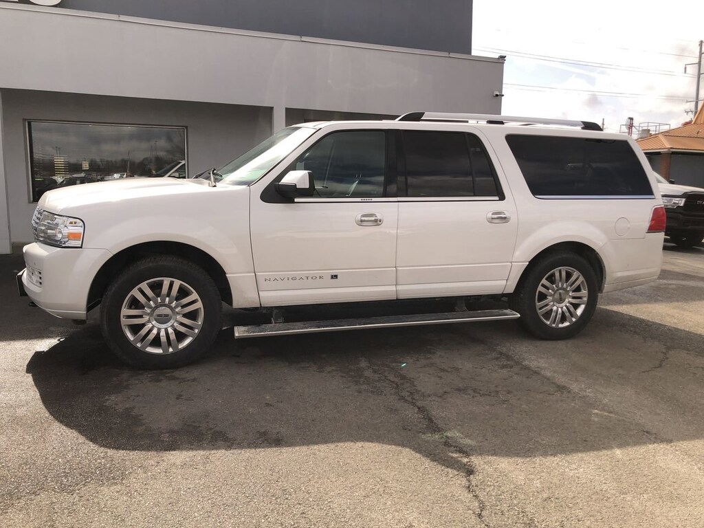 Used 2014 Lincoln Navigator L SUV