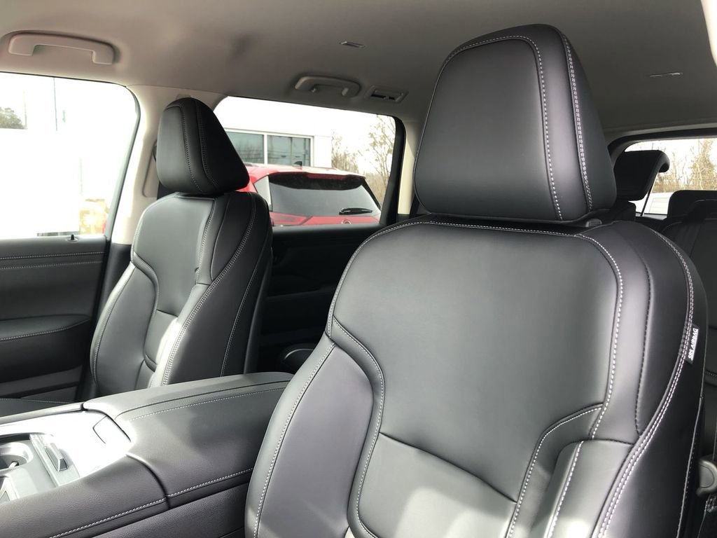 2026 Nissan Armada SV - Photo 22