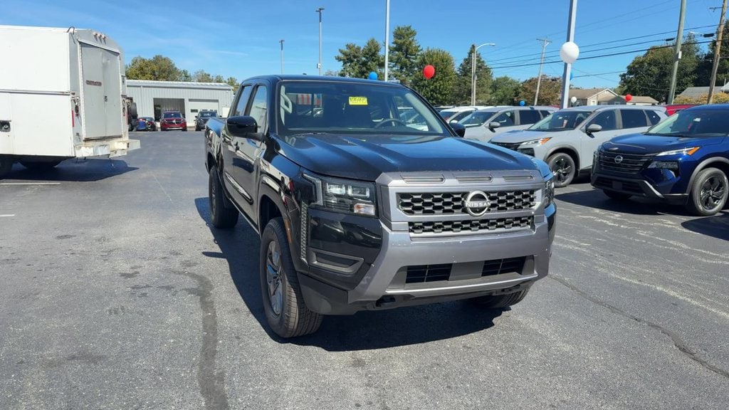 2026 Nissan Frontier SV - Photo 9