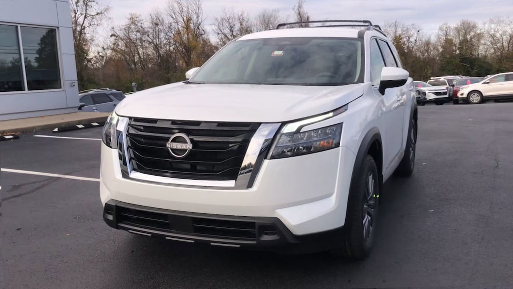 New 2025 Nissan Pathfinder SV SUV