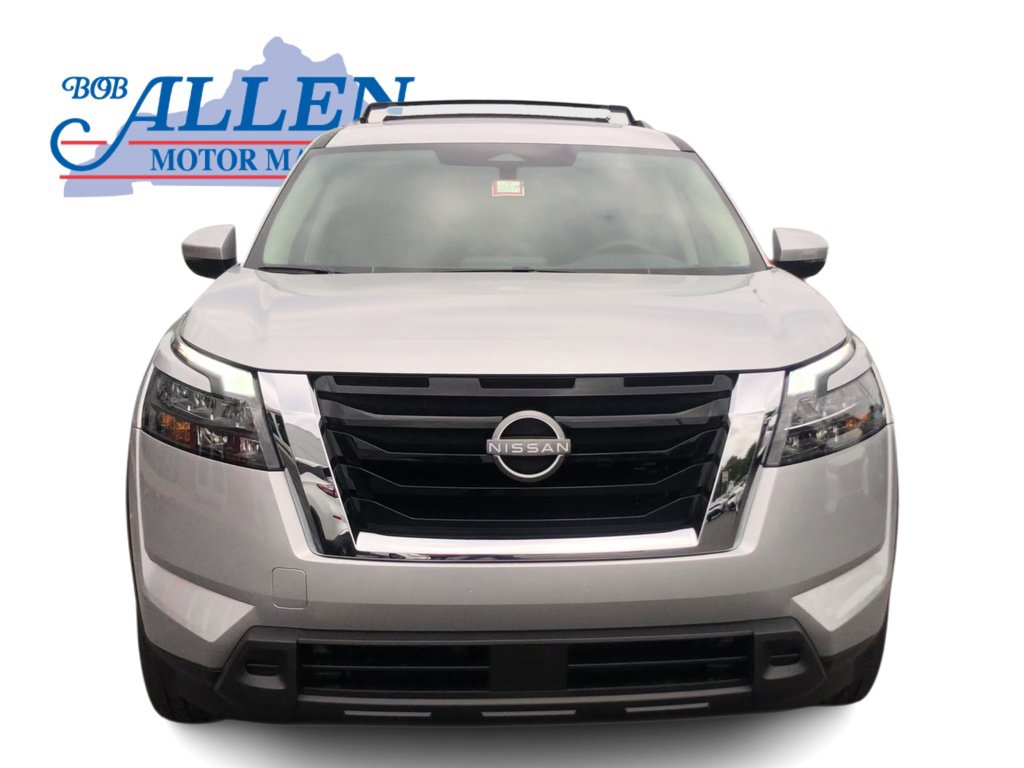 2025 Nissan Pathfinder SV photo 3