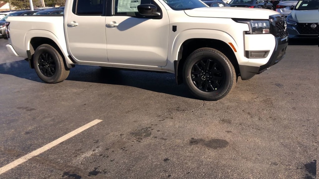 New 2026 Nissan Frontier SV Truck Crew Cab