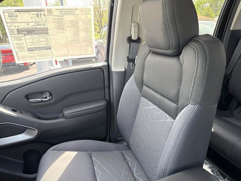 2026 Nissan Frontier SV - Photo 29
