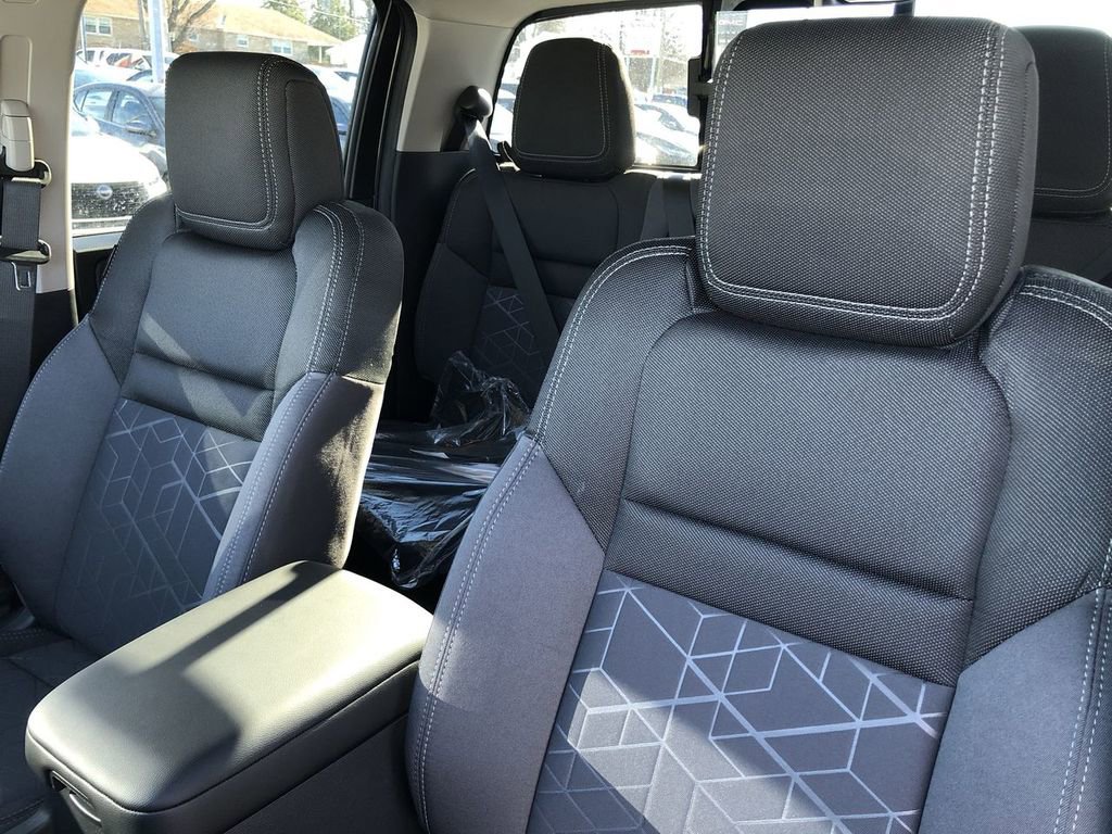 2026 Nissan Frontier SV - Photo 21