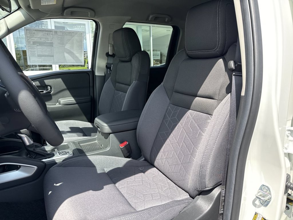 2026 Nissan Frontier SV - Photo 21