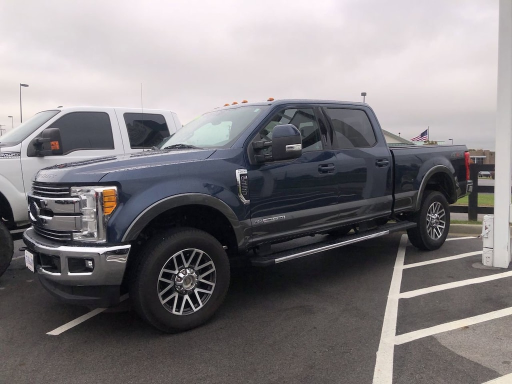 Used 2017 Ford F-250  Truck Crew Cab