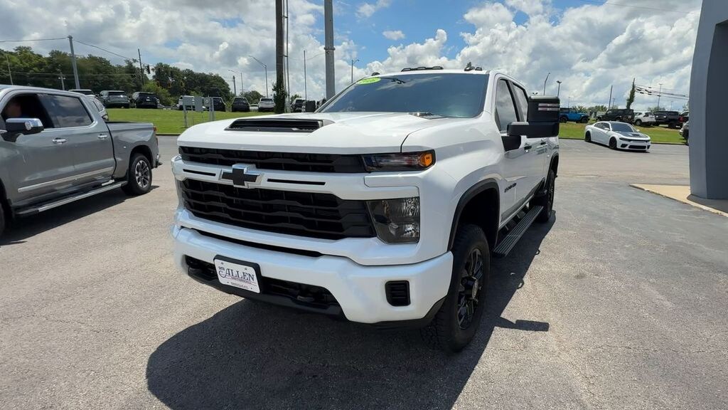 Used 2026 Chevrolet Silverado 2500 HD Custom Truck Crew Cab