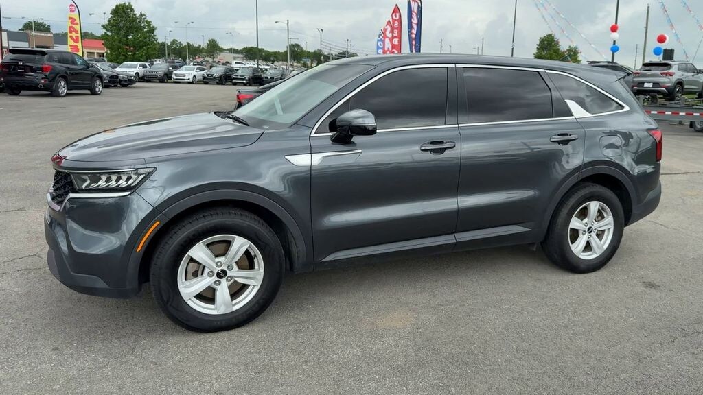 Used 2022 Kia Sorento LX SUV