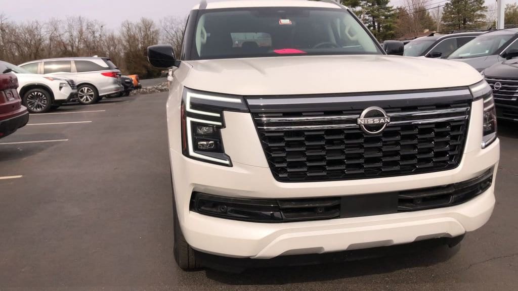 2026 Nissan Armada SV - Photo 3