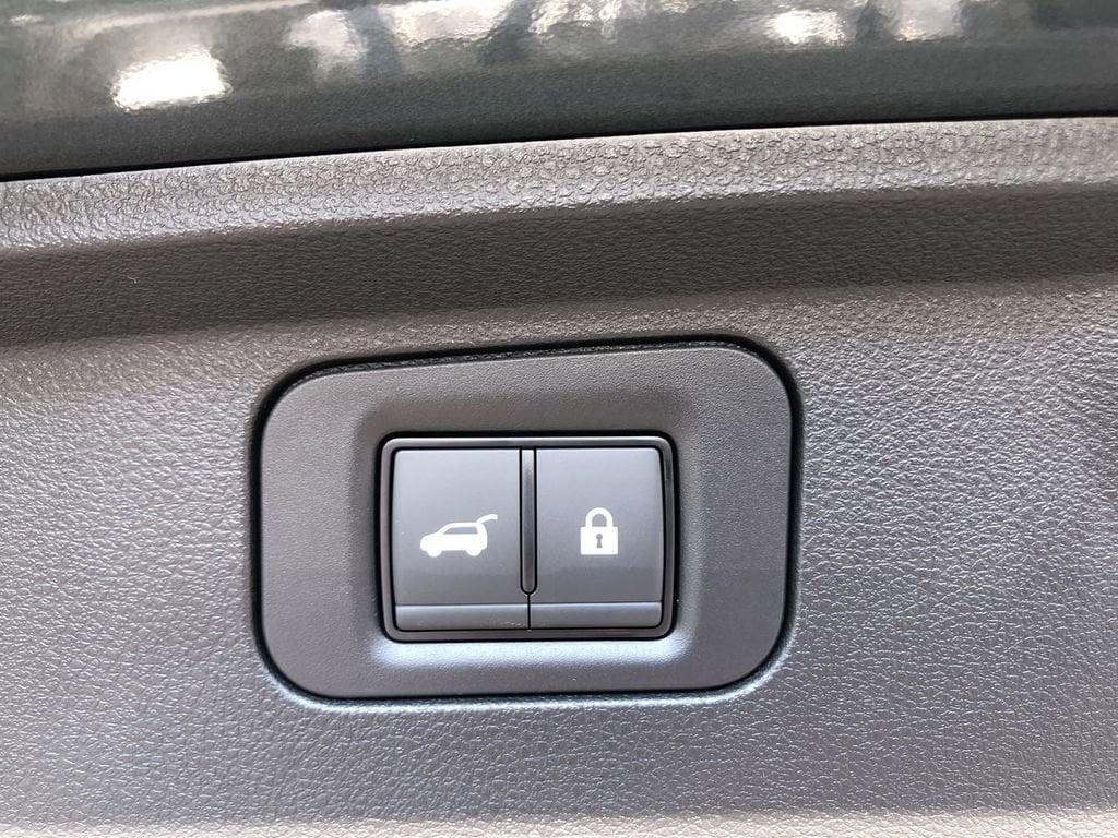2026 Nissan Armada PRO-4X - Photo 18